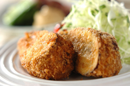 ナスのバジル風味揚げ