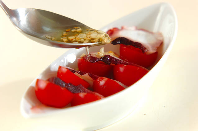 タコのニンニクオイルがけの作り方の手順4