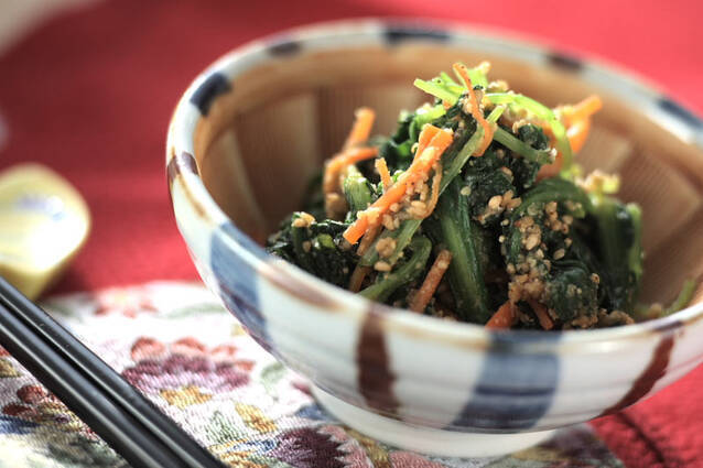 菊菜のゴマ和え