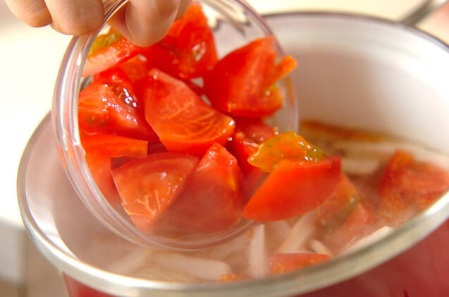 トマトと春雨のスープの作り方の手順5
