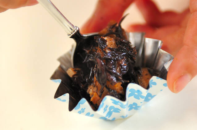 ヒジキの煮物の作り方の手順1