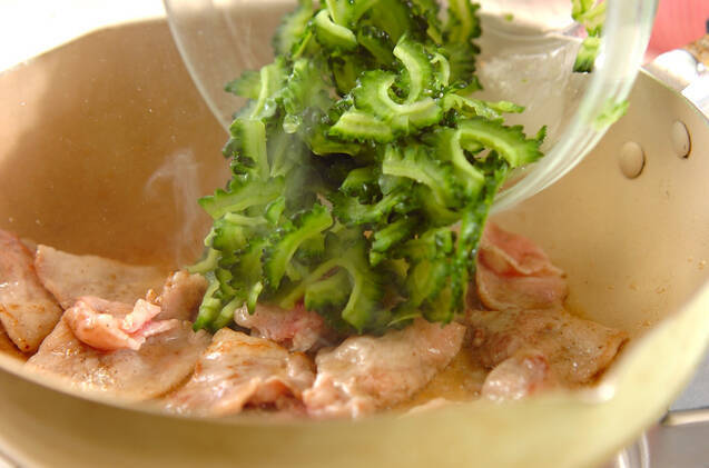 夏バテ予防に！しっかり味のゴーヤチャンプルーの作り方の手順6