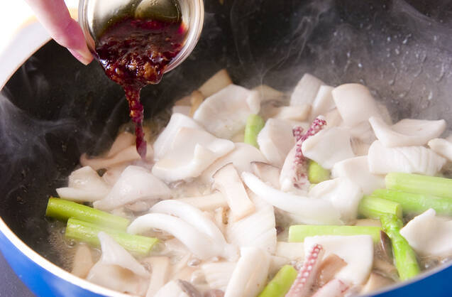 イカとエリンギ炒めの作り方の手順4