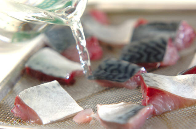 サバの塩風味汁の作り方の手順2