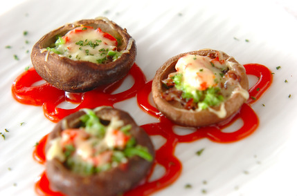 まるごとシイタケピザ