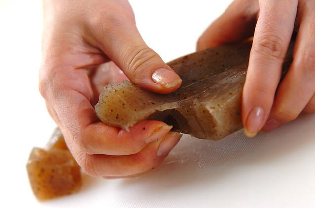 ほっこり 里芋の煮物 下ごしらえの手順から伝授 具だくさんレシピの作り方の手順6