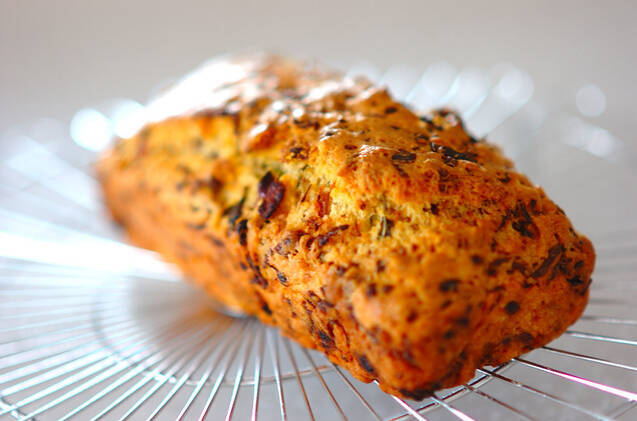 ドライトマトのケークサレの作り方の手順7