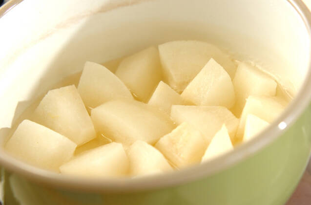 梨とヨーグルトのデザートの作り方の手順2