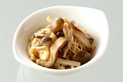 キノコのサラダ