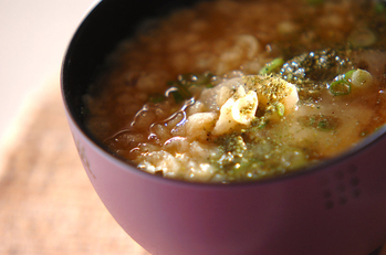 レンコンと天かすのみそ汁