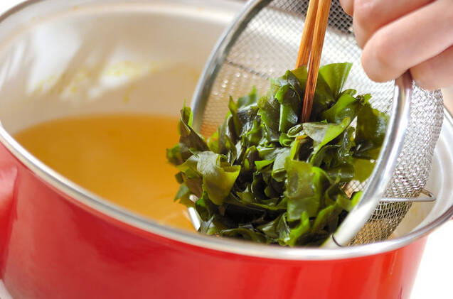 ワカメスープの作り方の手順3