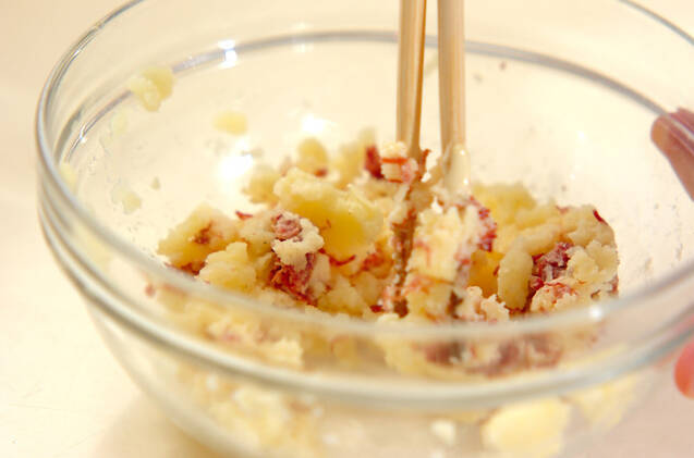 コンビーフサラダの作り方の手順3