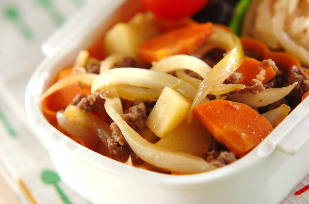 合いびき肉でお手軽肉じゃが