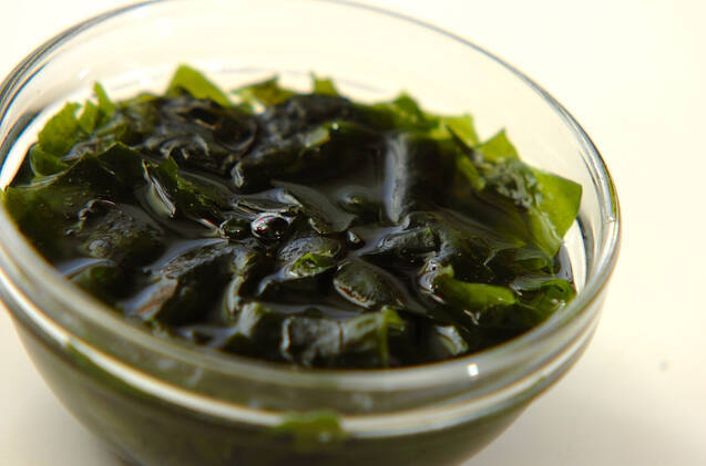 カマボコのお吸い物の作り方の手順1