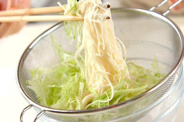 鶏むね肉のサッパリ炒め素麺の作り方の手順2