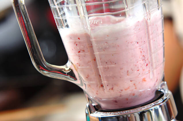 イチゴミルクの作り方の手順1