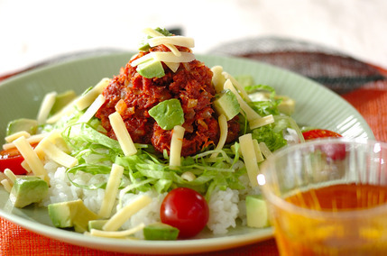 コンビーフタコライスプレート