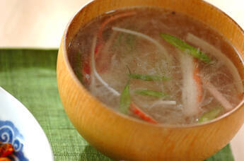 せん切り大根の中華スープ