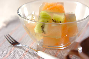 寒天のフルーツ寄せ