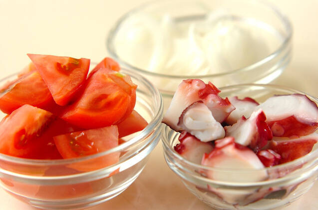 トマトとタコの洋風酢の物の作り方の手順1