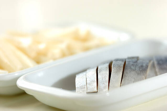 しめサバとレンコンの酢の物の作り方の手順1