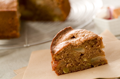 リンゴとサツマイモのケーキ レシピ 作り方 E レシピ 料理のプロが作る簡単レシピ
