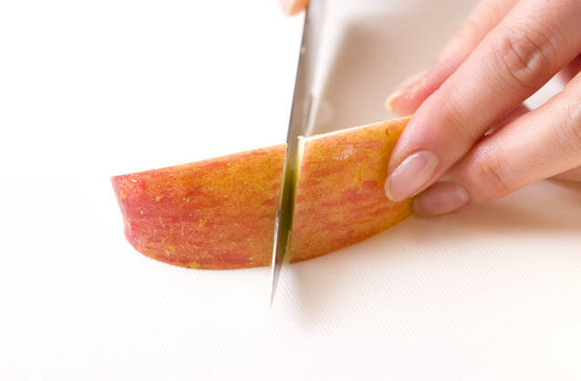 エビとリンゴのフリッターの作り方の手順1