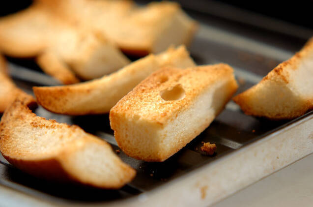 ガーリックトーストの作り方の手順3