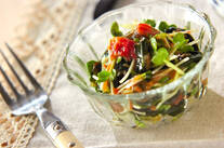 ワカメのナメタケ和え