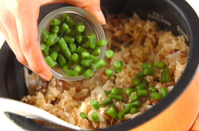 炒り大豆炊き込みご飯の作り方の手順8