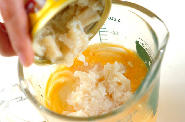 簡単絶品！ホタテ入りふわふわ卵あんかけの作り方の手順1