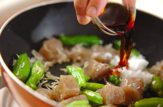 シシトウとコンニャクのおかか和えの作り方の手順4