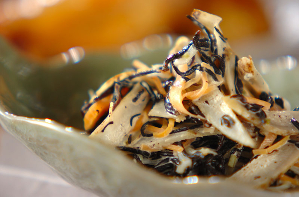 ごまマヨで作る「ごぼうサラダ」の基本レシピ！切り方も要チェックの画像