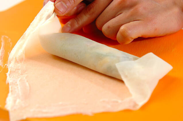 エビ入り春巻きの作り方の手順8