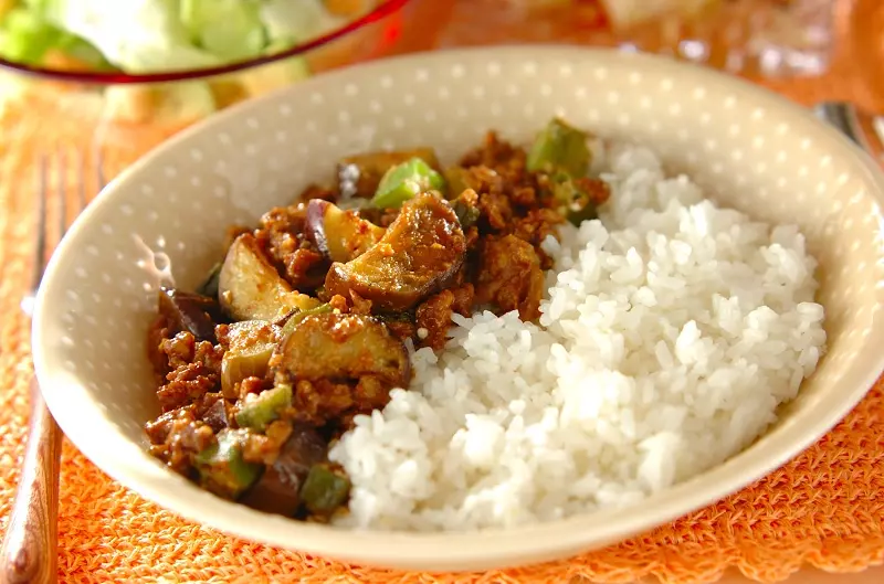 オクラカレーライス レシピ 作り方 E レシピ 料理のプロが作る簡単レシピ オクラカレーライス レシピ 作り方 E レシピ 料理のプロが作る簡単レシピ