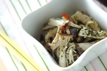 いろいろキノコのマリネ