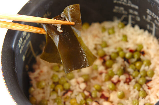 タコとエンドウ豆のご飯の作り方の手順6
