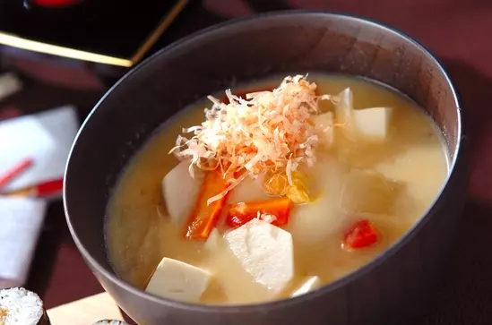 お雑煮 レシピ 作り方 E レシピ 料理のプロが作る簡単レシピ