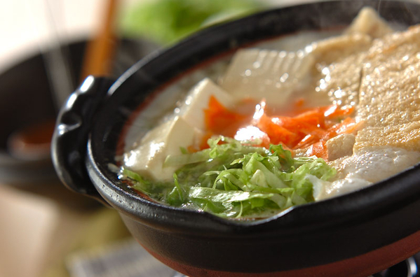重曹でとろとろ湯豆腐