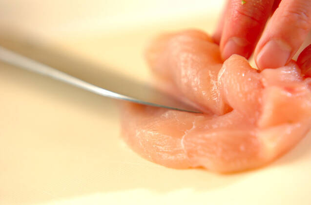 鶏むね肉のマスタード焼きの作り方の手順1