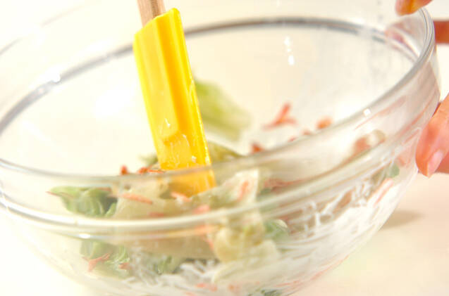 レタスと桜エビのワサビ和えの作り方の手順4
