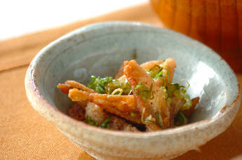 鶏皮のネギ和え