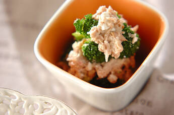 ブロッコリーとツナのチーズ和え