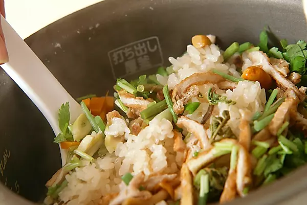 素朴なおいしさ！もちもち山菜おこわの作り方2