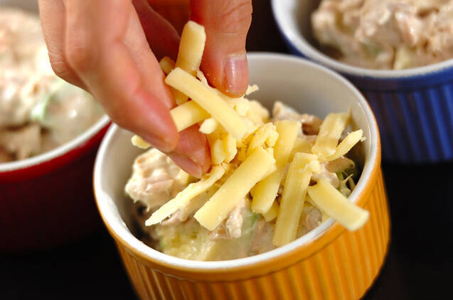 ツナとアボカドのココットの作り方の手順6