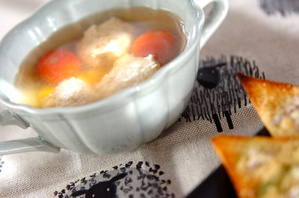 トマトと肉団子のスープ