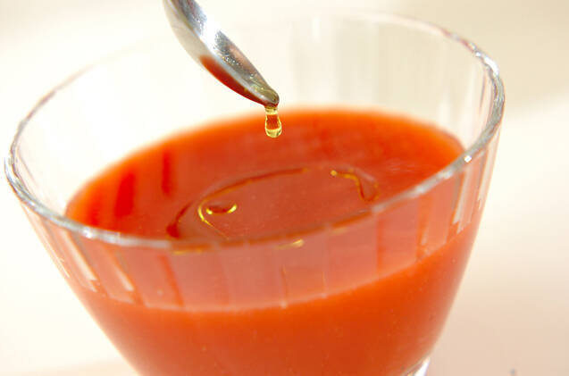 すりおろしトマトの冷スープの作り方の手順4