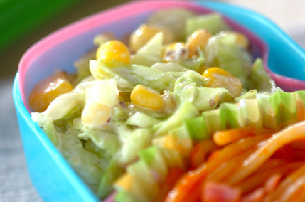 コールスローサラダ