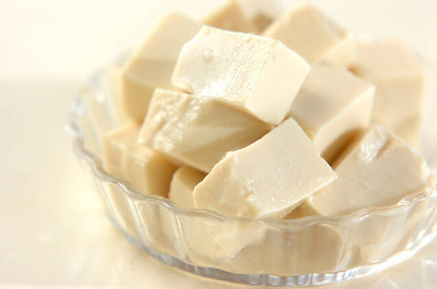 ゴマ風味のみそ汁の作り方の手順1