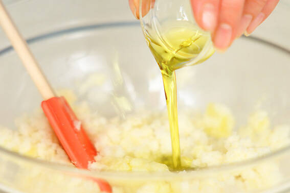 明太子ペースト　ガーリックトーストの作り方の手順2